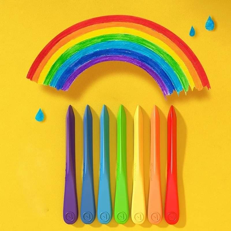 12Pcs Plastic Crayons Set